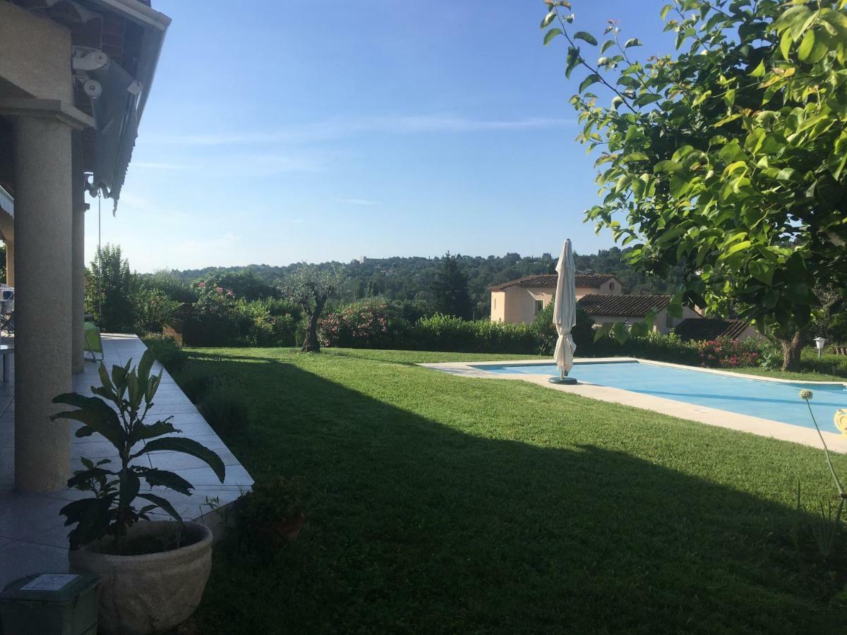 Bed & Breakfast Les Lillas Saint-Jeannet  Eksteriør bilde